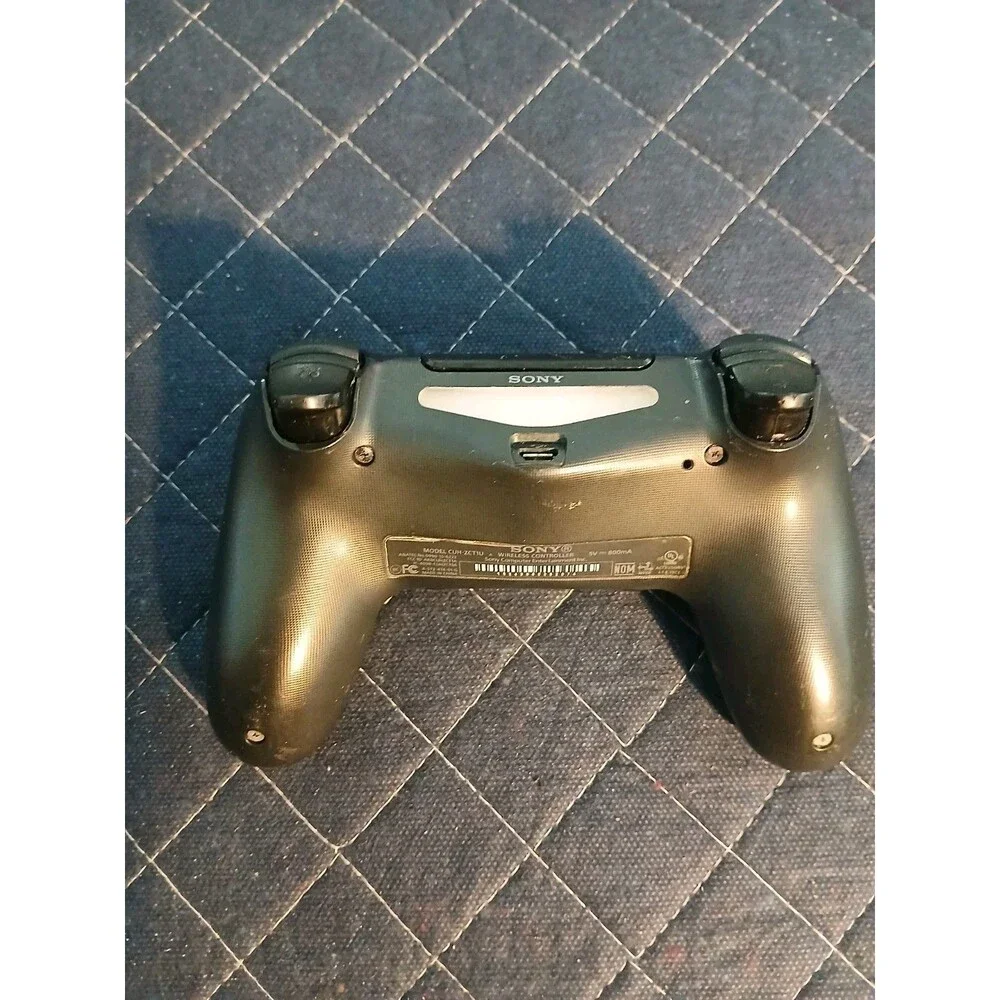 Sony PlayStation 4 PS4 DualShock 4 Wireless Controller Black CUH-ZCT (HPB030099)